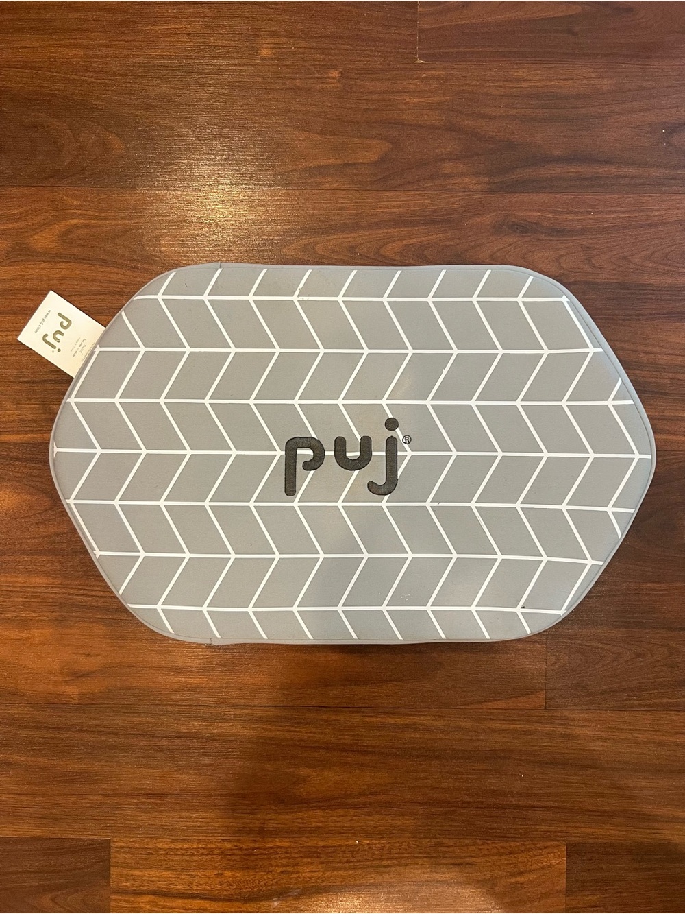 NWOT Puj Non-Slip Kneeling Bath Mat - Grey Chevron